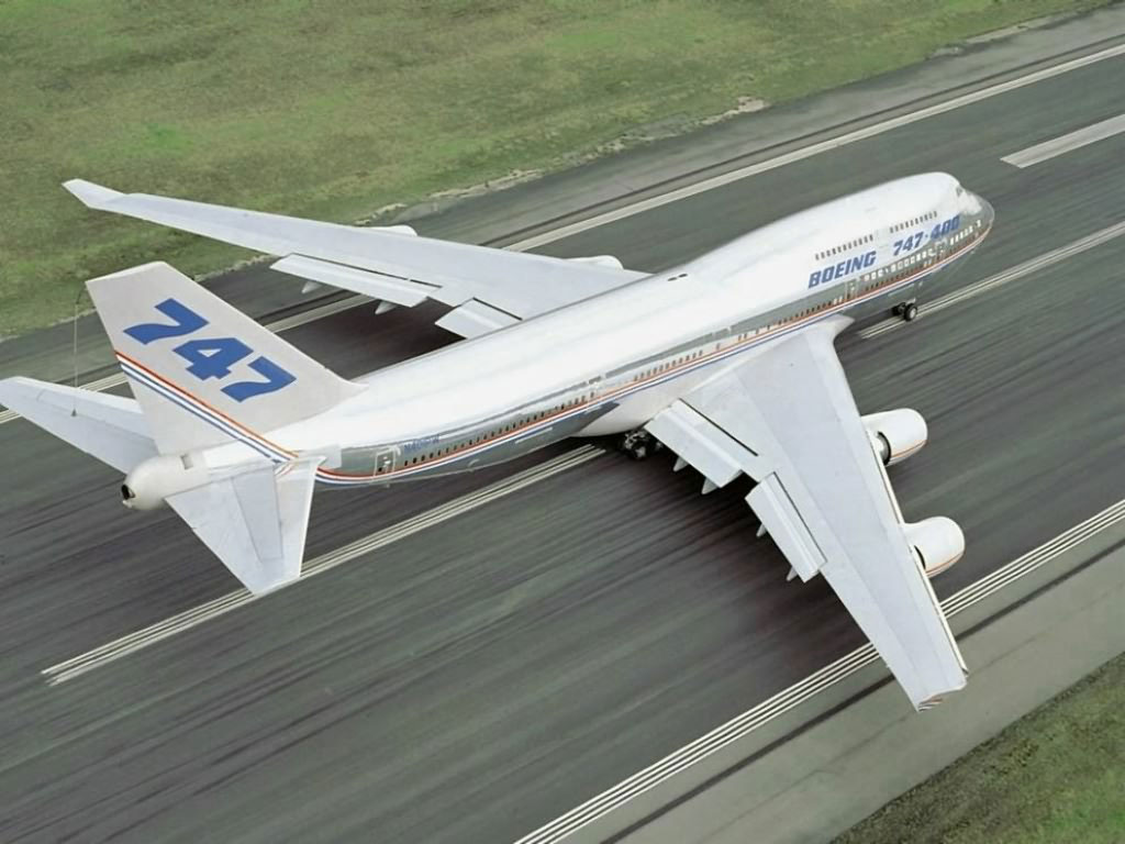 Photo:  Boing 747